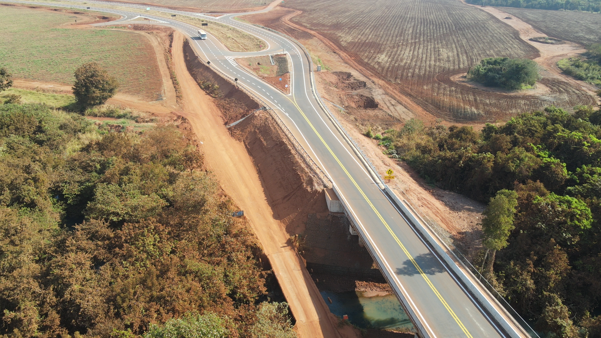 OBRA DER-MG LIMEIRA DO OESTE - Foto 1